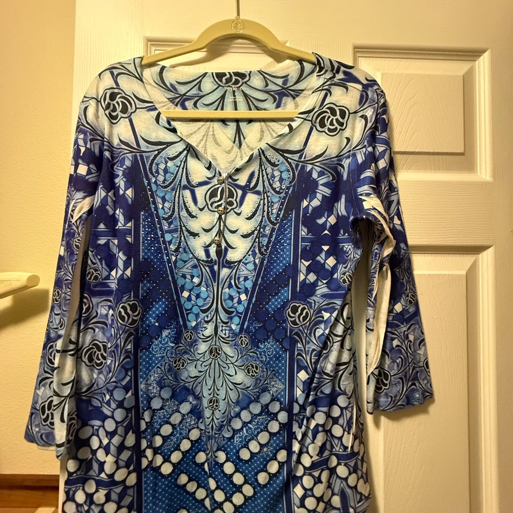Style & Co. Blue and White Patterned Tunic